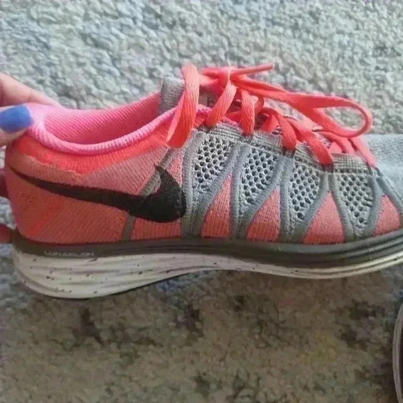 Nike Women’s Gray & Pink Flyknit Lunar 2 Lightweight Running & Training Shoe 7.5 - Picture 10 of 16